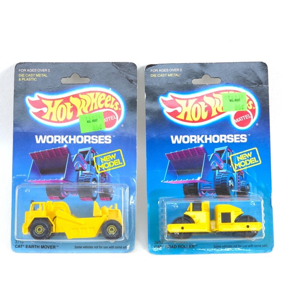 Hot Wheels Cat Earth Mover and Cat Road Roller Vintage Workhorses MOC‎ 3715 3853 - Picture 1 of 5